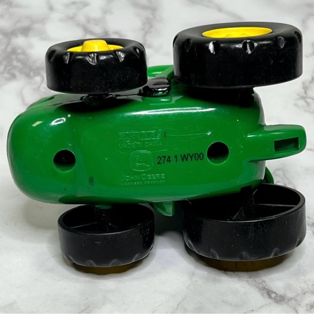 John Deere ERTL Character Tractor Toy Green Cartoon Farm Vehicle Model 2741 WY00 - Picture 8 of 8